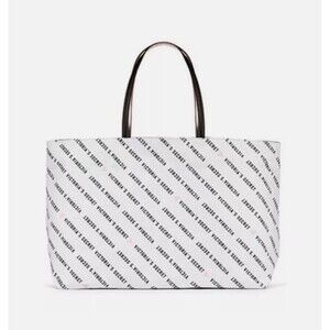 Victoria Secret bag LARGE white with Zipper NEW